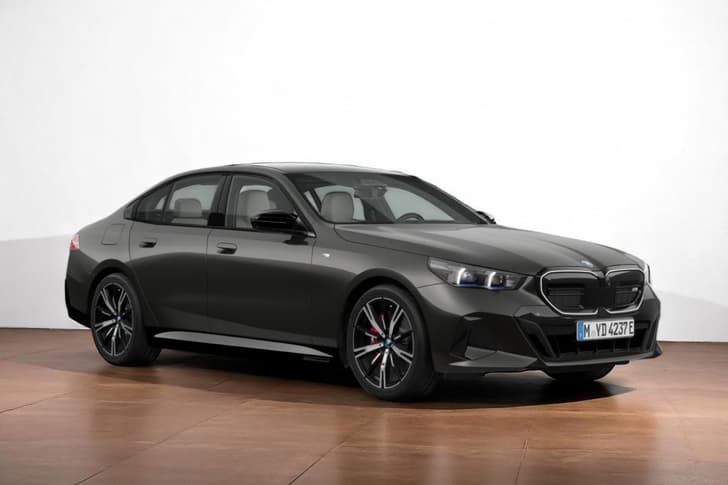 Bmw I5 Color Sophisto Grey Brilliant Effect Metallic Bmw I5 Color Sophisto Grey Brilliant Effect Metallic